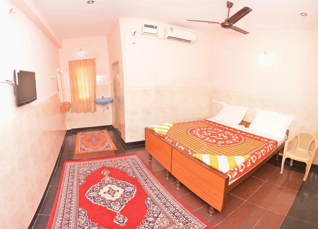 Siva Residency Hotel Mahabalipuram Quarto foto